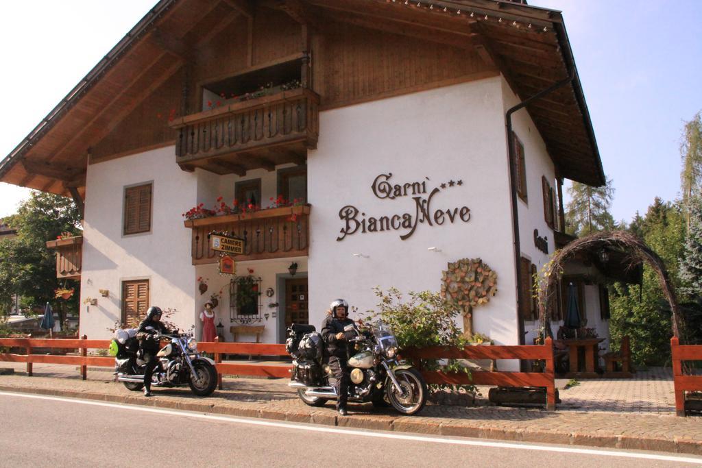 Garni Biancaneve Ruffre-Mendola ภายนอก รูปภาพ